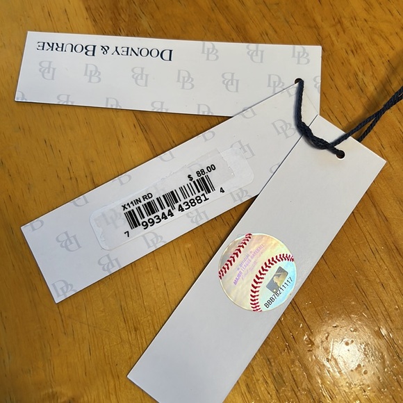 Dooney & Bourke MLB Wristlet. Cleveland Guaridians. - Picture 10 of 10